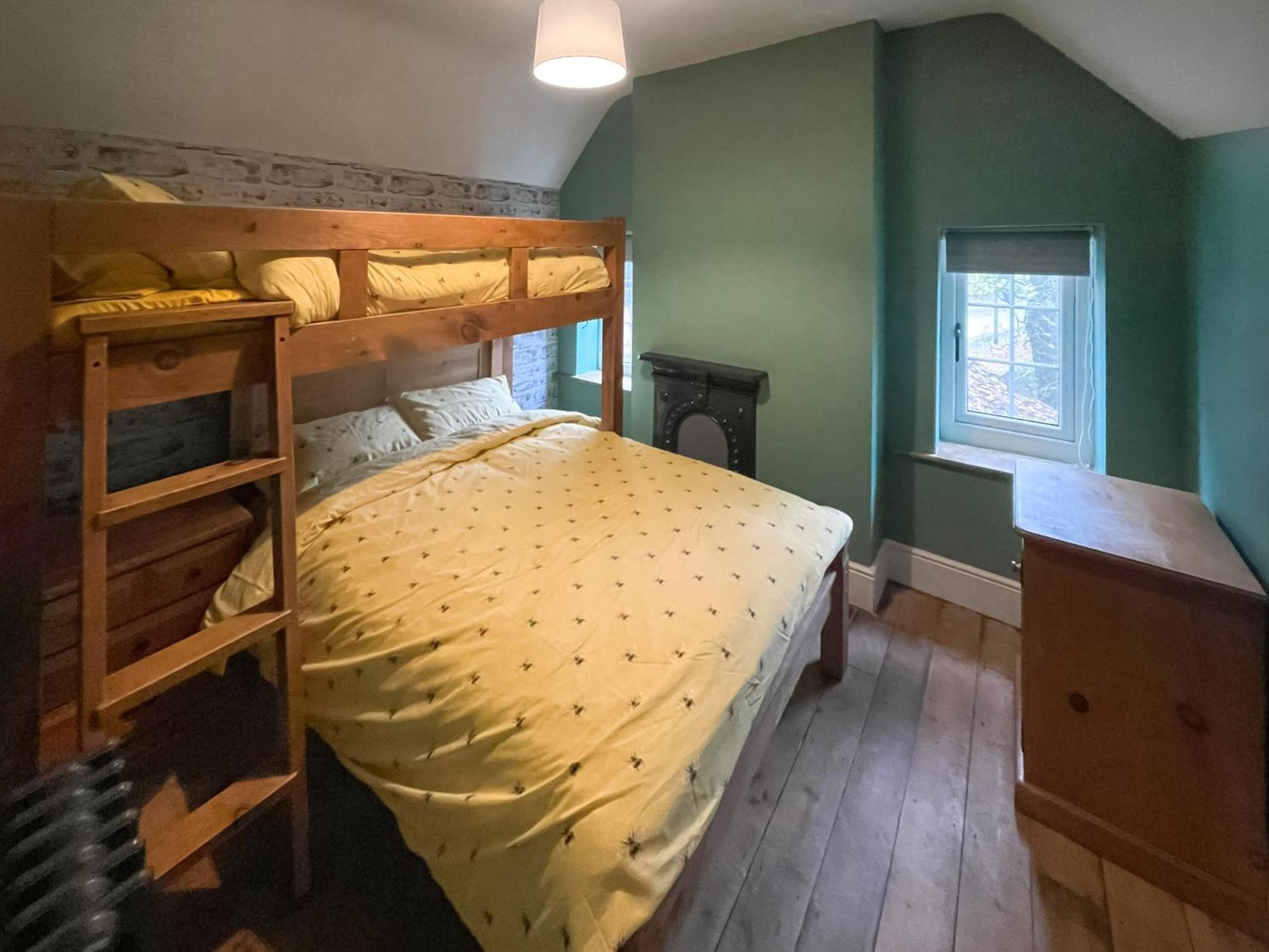Tollgate Cottage Лийк Екстериор снимка