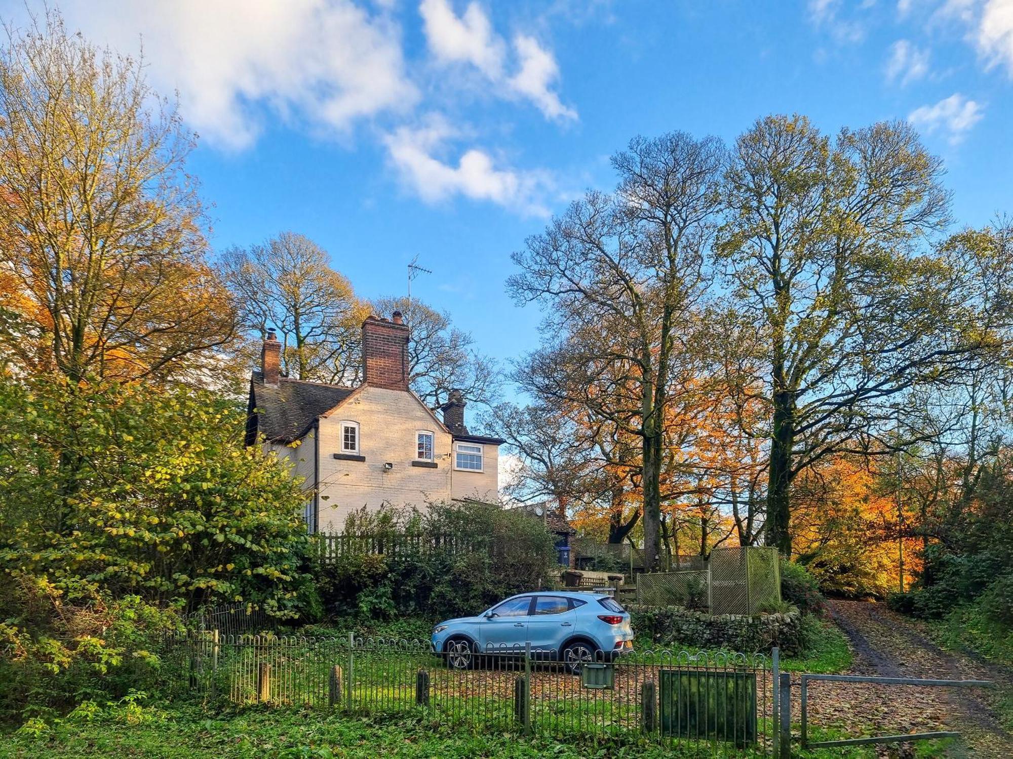 Tollgate Cottage Лийк Екстериор снимка
